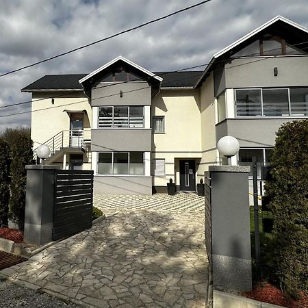 Apartmani Lotus Rednek Kültér fotó