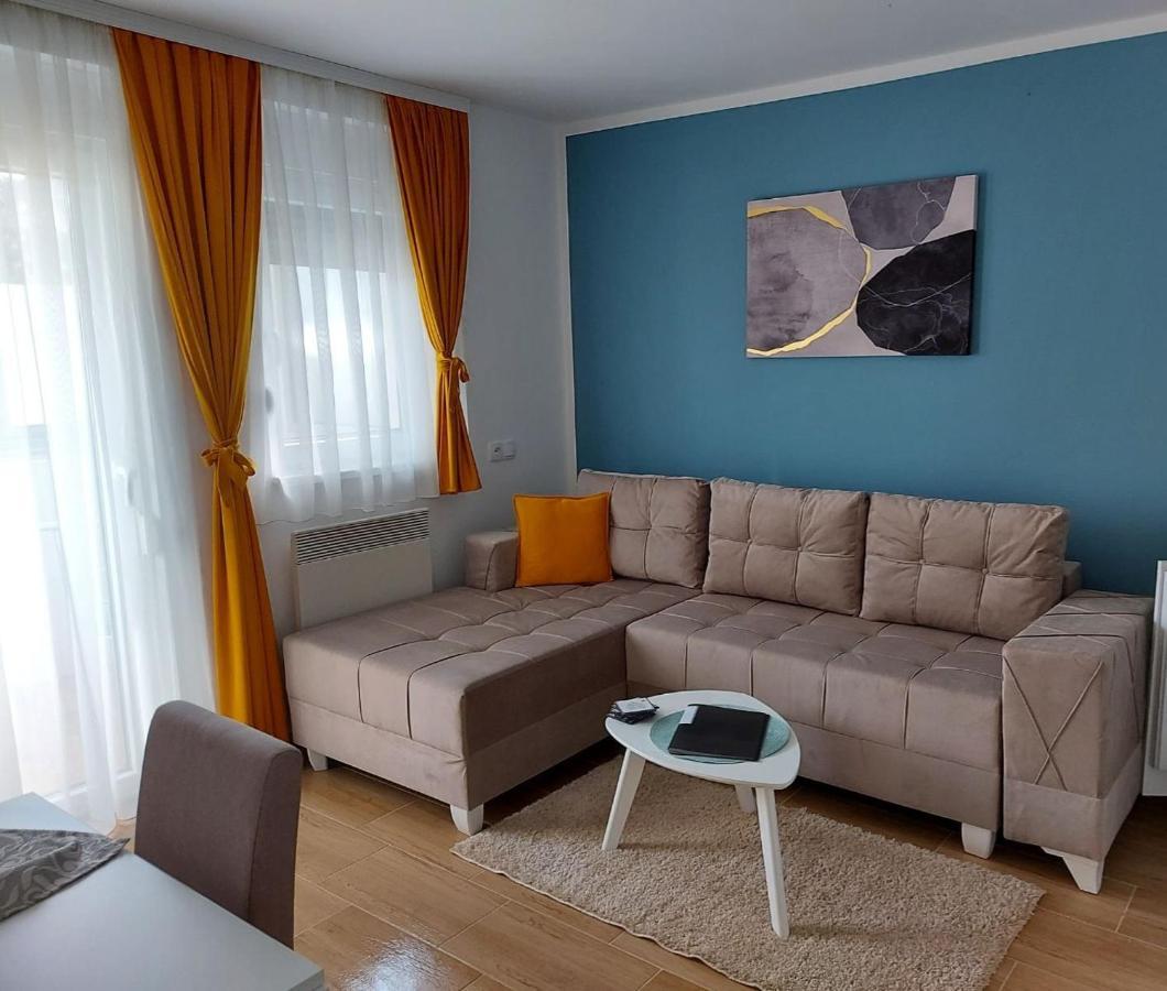 Apartmani Lotus Rednek Kültér fotó