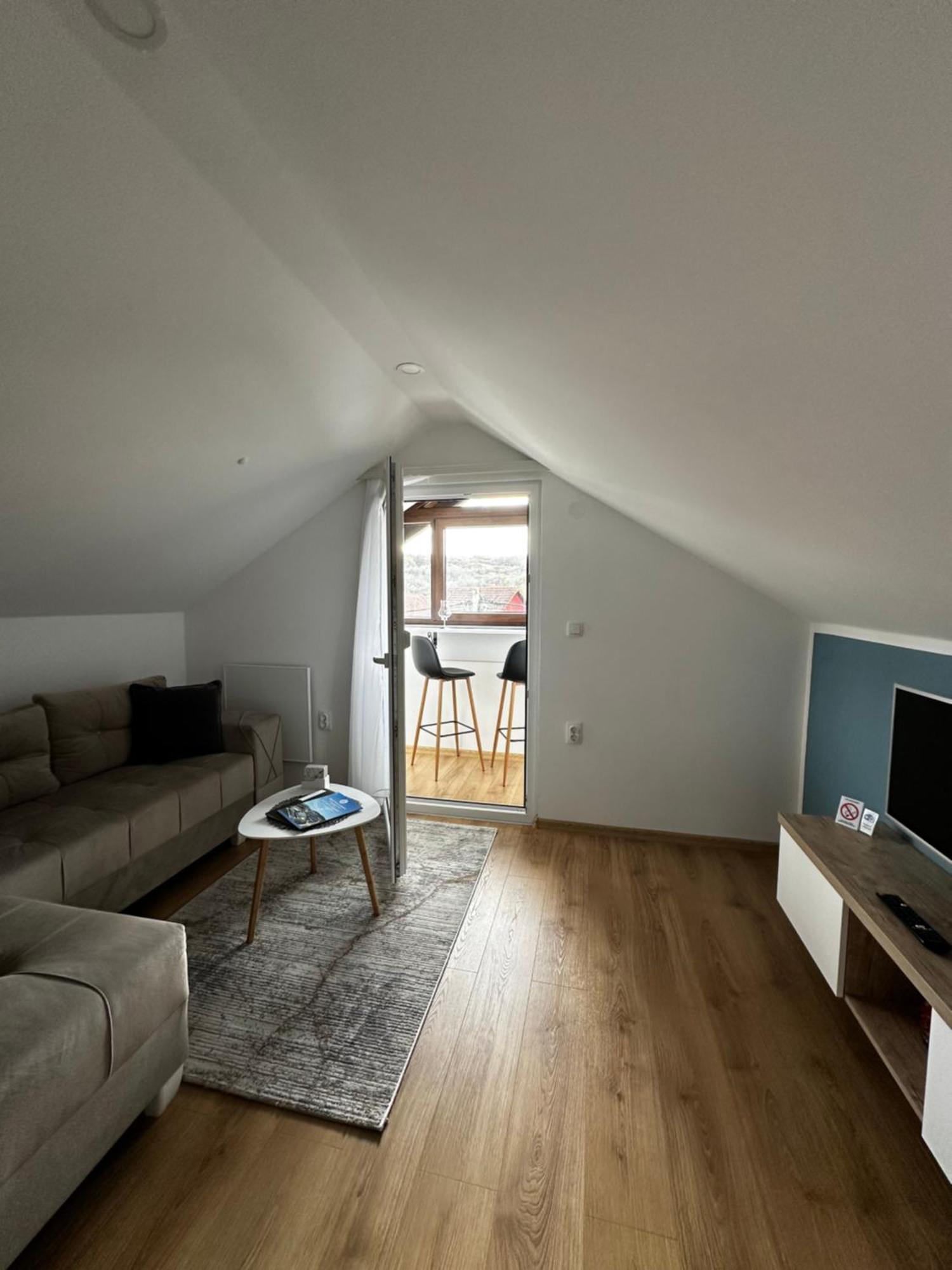 Apartmani Lotus Rednek Kültér fotó