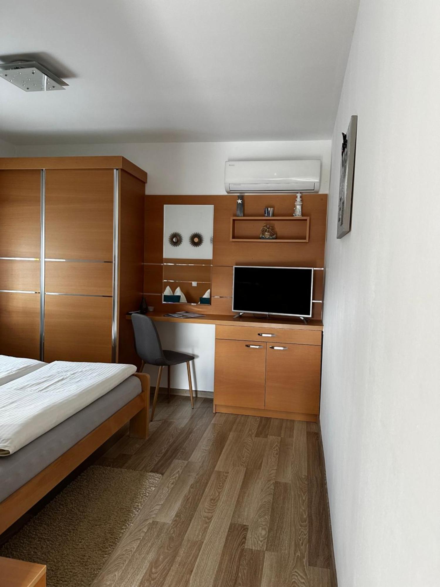 Apartmani Lotus Rednek Kültér fotó