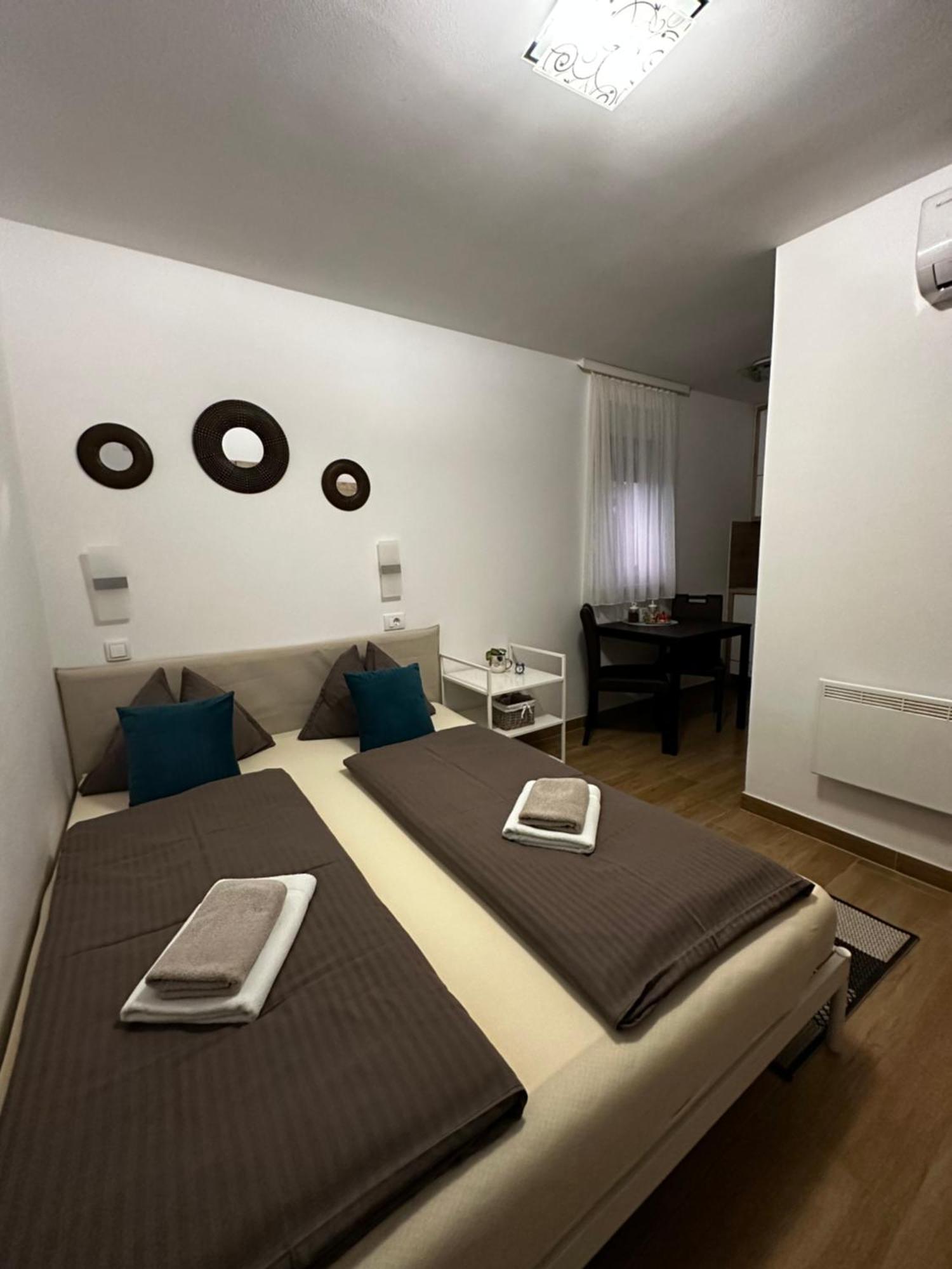Apartmani Lotus Rednek Kültér fotó