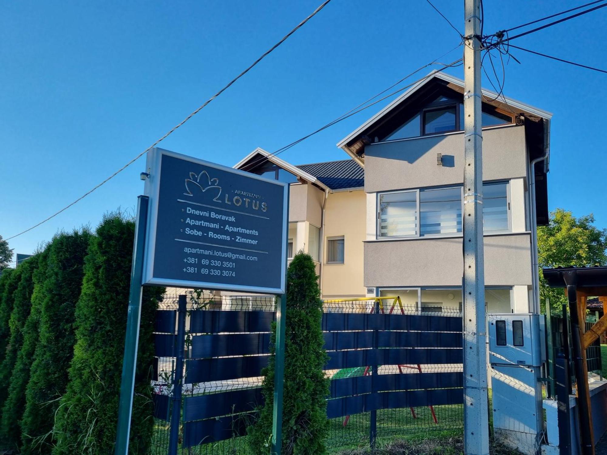 Apartmani Lotus Rednek Kültér fotó