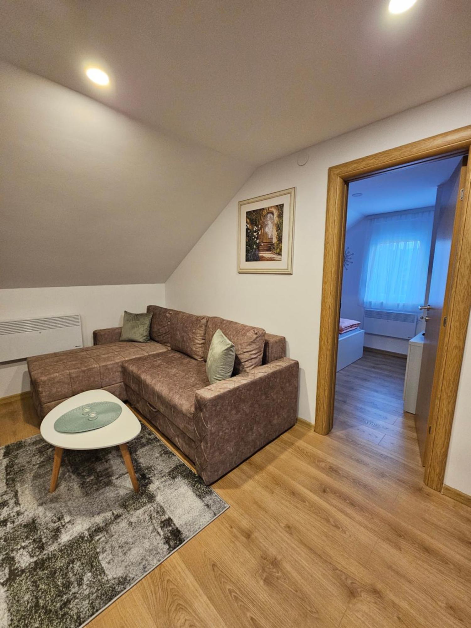 Apartmani Lotus Rednek Kültér fotó